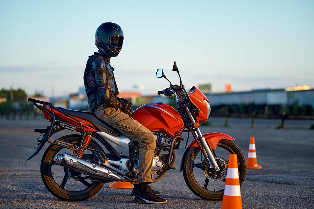 Cómo sacar el registro de moto en capital y provincia